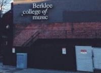 伯克利音乐学院(BerkleeCollegeofMusic)
